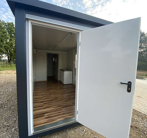Container 6x2,40m + WC, douche et Cuisine-Neuf